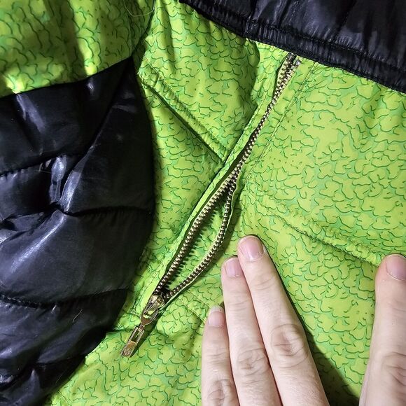 Girl’s COOGI AUSTRALIA WINTER Puffer Jacket COAT SIZE 14-16 Lime Green - Picture 6 of 12